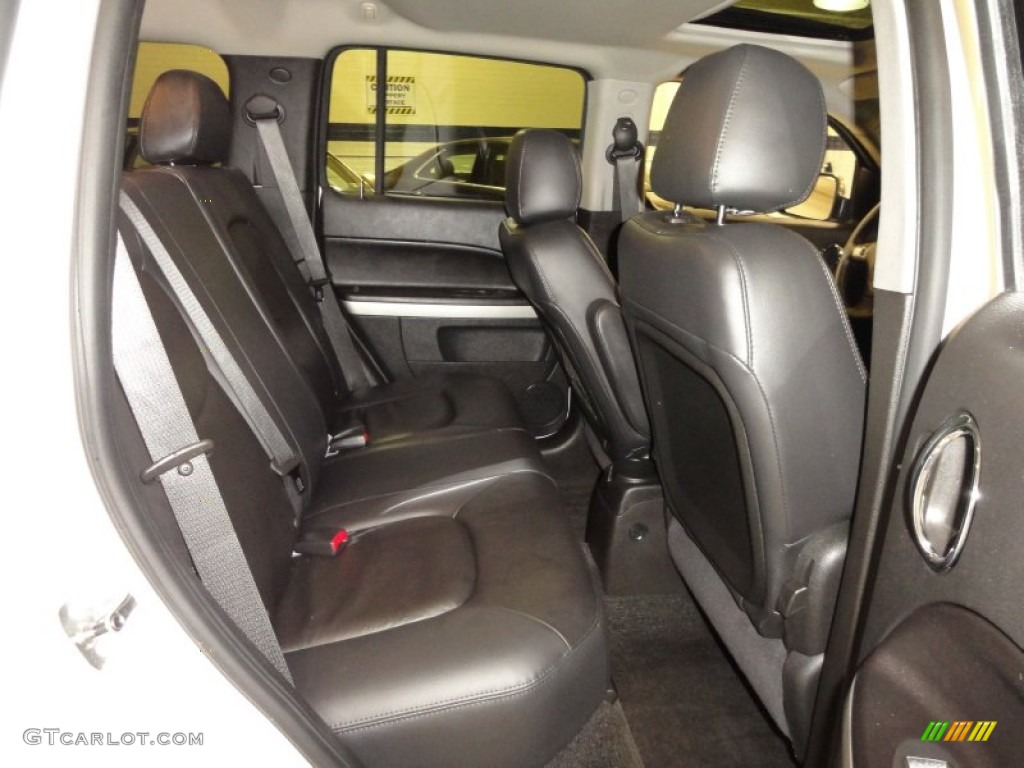 2011 HHR LT - Arctic Ice White / Ebony photo #22