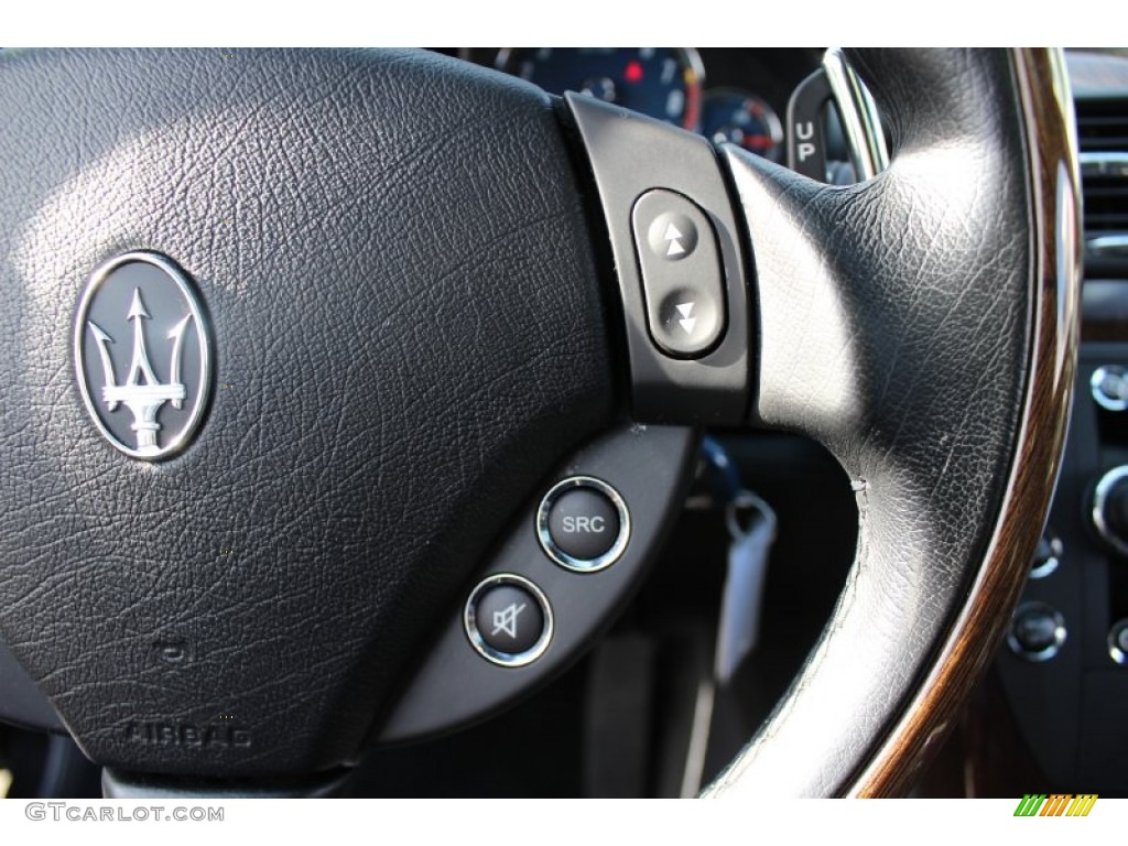 2010 Maserati Quattroporte S Controls Photos