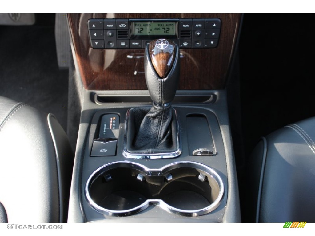 2010 Maserati Quattroporte S Transmission Photos