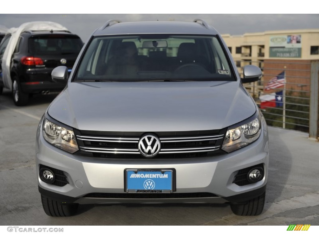 2012 Tiguan SE - Reflex Silver Metallic / Black photo #2