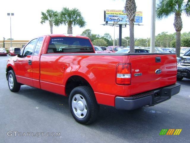 2006 F150 XL Regular Cab - Bright Red / Medium Flint photo #3