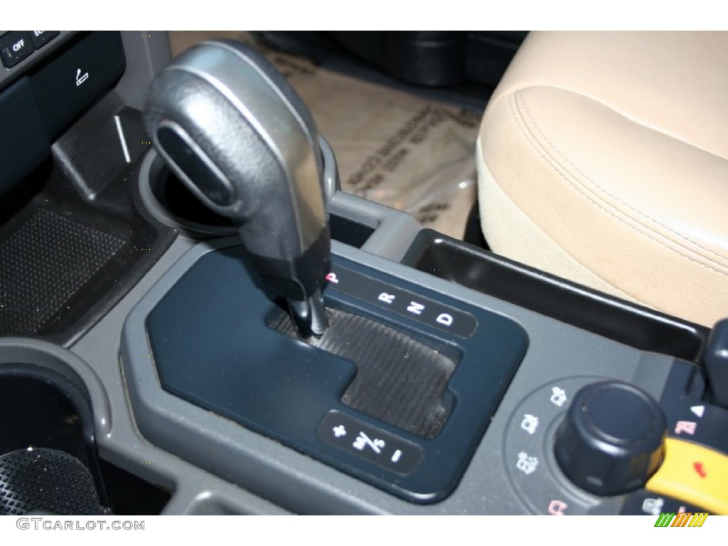 2005 Land Rover LR3 V8 SE Transmission Photos