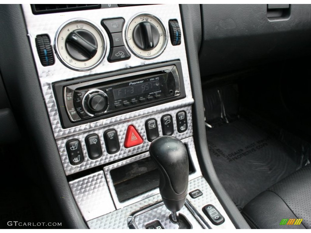 2001 SLK 230 Kompressor Roadster - Black / Charcoal Black photo #53