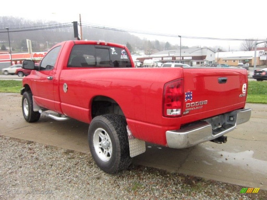 2003 Ram 2500 ST Regular Cab 4x4 - Flame Red / Dark Slate Gray photo #3