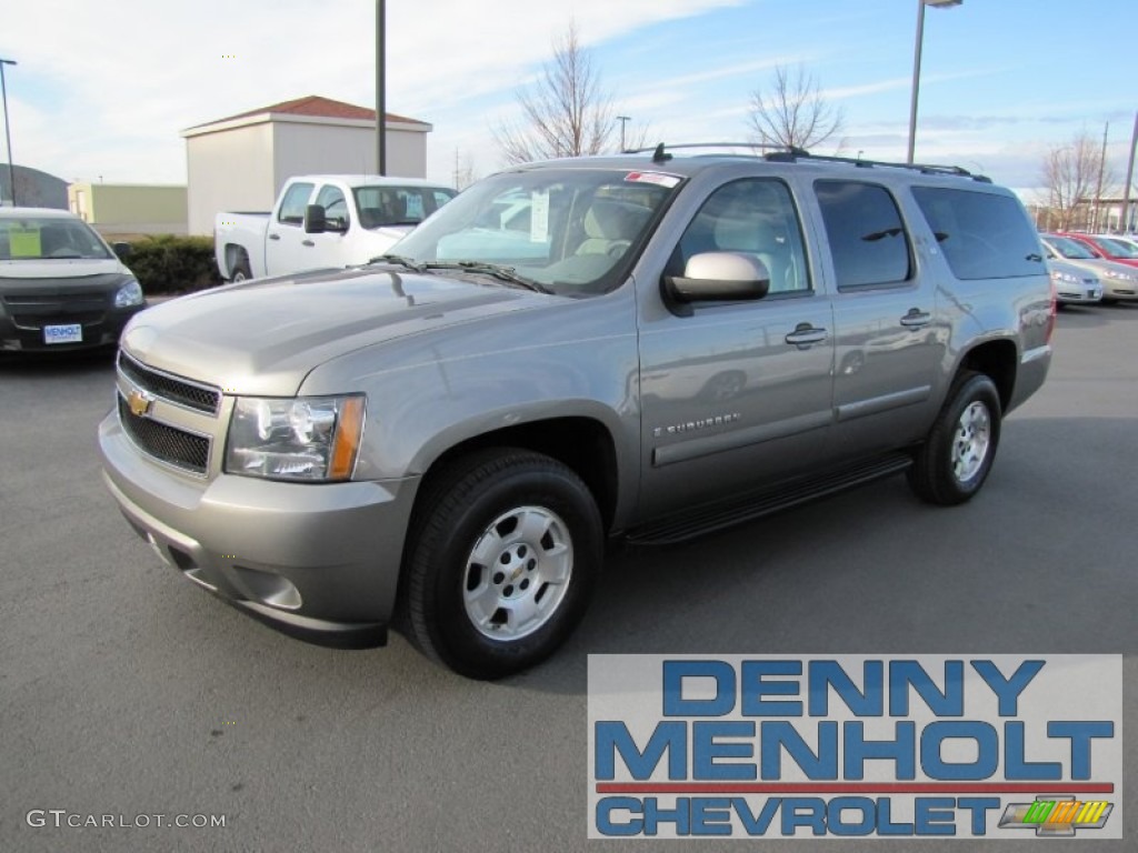 2007 Suburban 1500 LT 4x4 - Graystone Metallic / Light Titanium/Dark Titanium photo #1