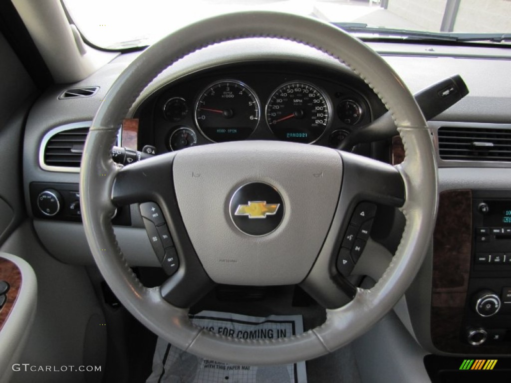 2007 Chevrolet Suburban 1500 LT 4x4 Light Titanium/Dark Titanium Steering Wheel Photo #57553494