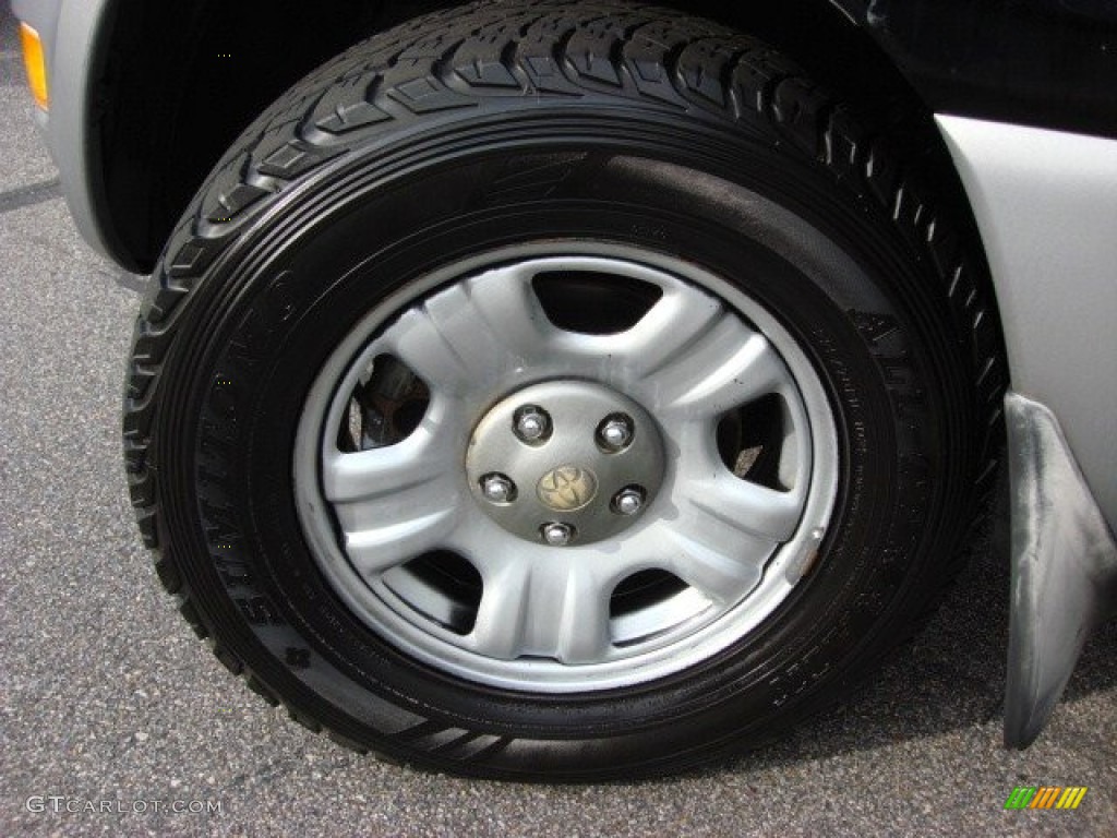 2000 Toyota RAV4 Standard RAV4 Model Wheel Photos