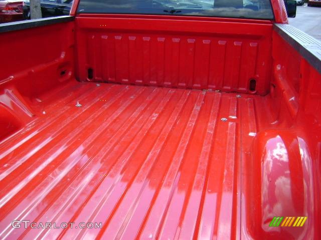 2006 F150 XL Regular Cab - Bright Red / Medium Flint photo #9