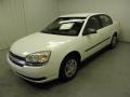 2005 White Chevrolet Malibu Sedan  photo #3