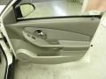 2005 White Chevrolet Malibu Sedan  photo #6