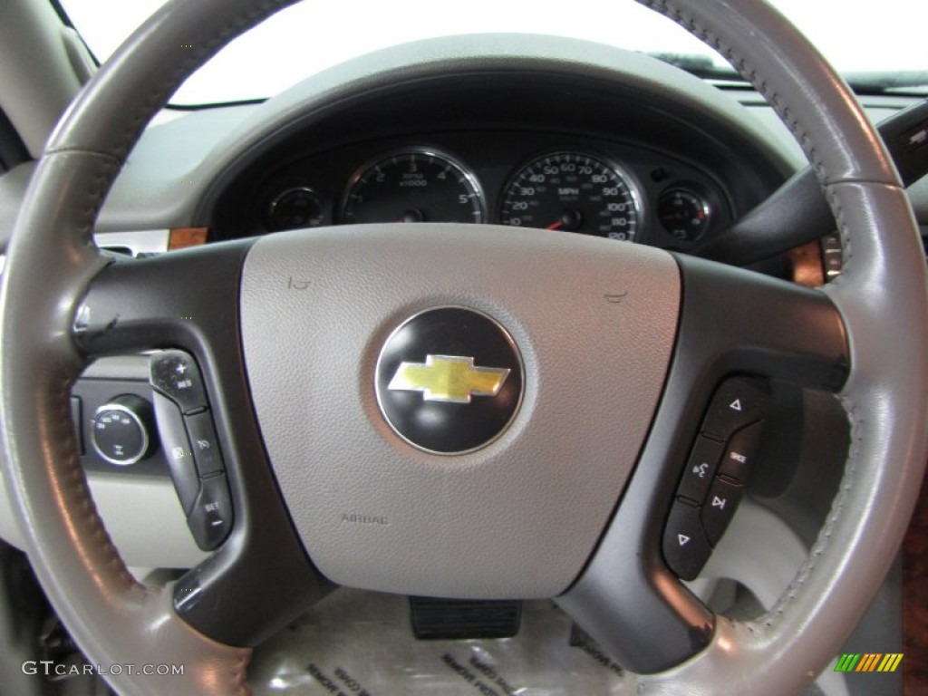2007 Chevrolet Avalanche LS 4WD Dark Titanium/Light Titanium Steering Wheel Photo #57559308