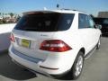 Arctic White - ML 350 4Matic Photo No. 4