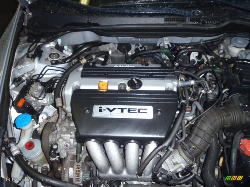 2005 Honda Accord DX Sedan 2.4L DOHC 16V i-VTEC 4 Cylinder Engine Photo #57561373