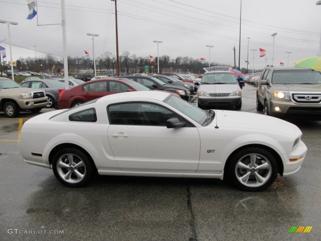 2008 Mustang GT Premium Coupe - Performance White / Dark Charcoal photo #6