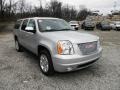 Quicksilver Metallic - Yukon XL SLT 4x4 Photo No. 2