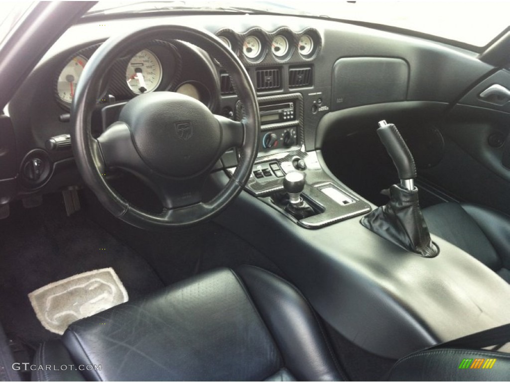 Black Interior 2001 Dodge Viper GTS Photo #57574435