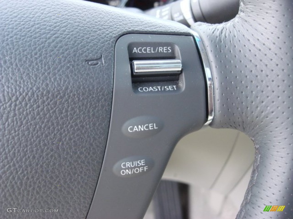 2010 Infiniti M 35 Sedan Controls Photo #57578071