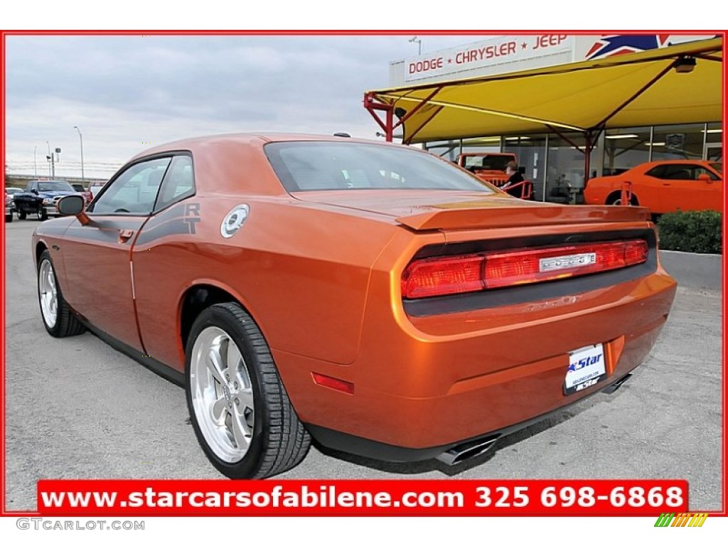 2011 Challenger R/T Classic - Toxic Orange Pearl / Dark Slate Gray photo #3