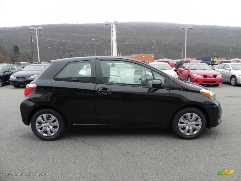 Black Sand Pearl 2012 Toyota Yaris L 3 Door Exterior Photo #57585699