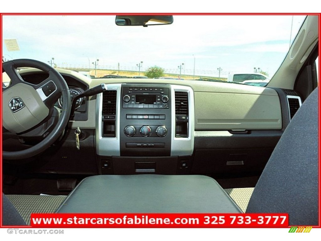 2011 Ram 1500 SLT Quad Cab - Mineral Gray Metallic / Dark Slate Gray/Medium Graystone photo #27