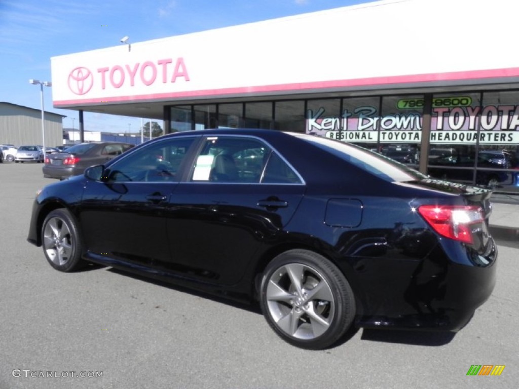 2012 Camry SE V6 - Attitude Black Metallic / Black photo #2