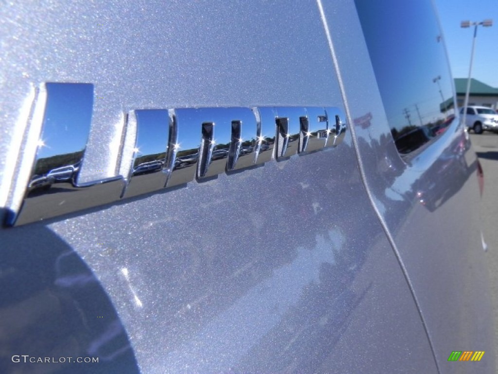 2011 Sequoia Limited 4WD - Silver Sky Metallic / Graphite Gray photo #16