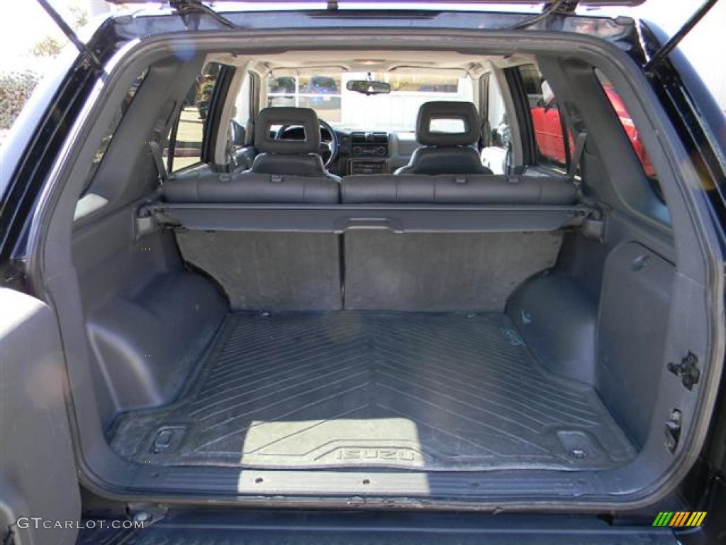 1999 Isuzu Rodeo LSE 4WD Trunk Photo #57590818