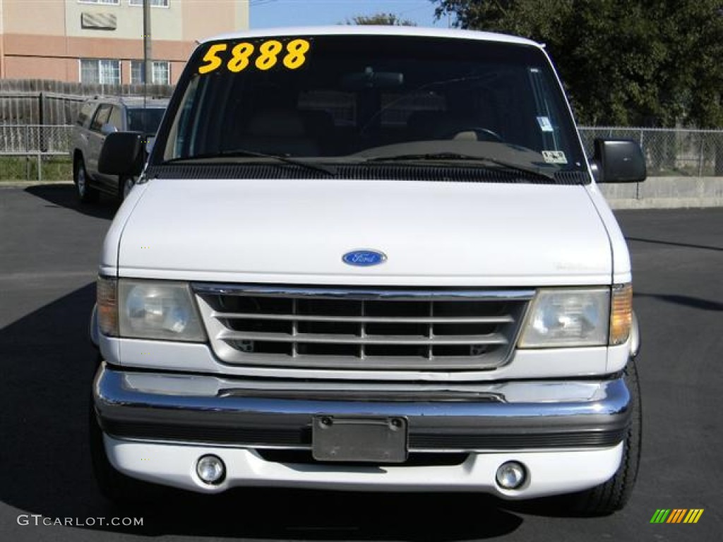 1995 E Series Van E150 Passenger Conversion - White / Beige photo #2