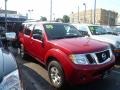 Red Brick - Pathfinder SE 4x4 Photo No. 4