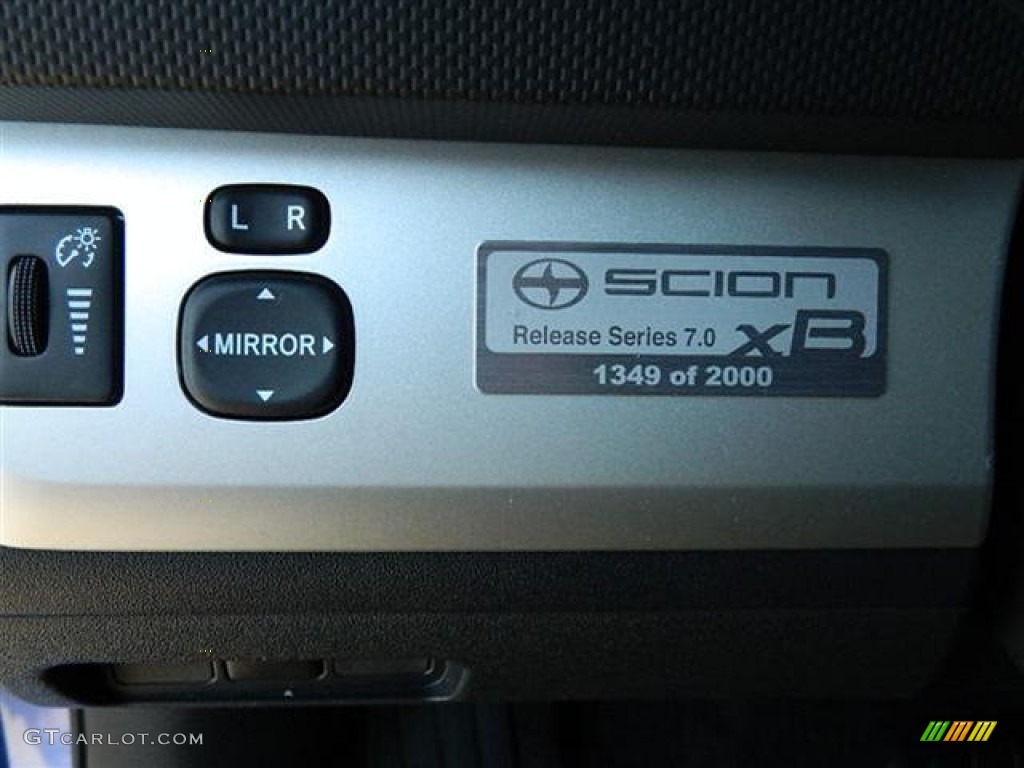 2010 Scion xB Release Series 7.0 Marks and Logos Photo #57593813