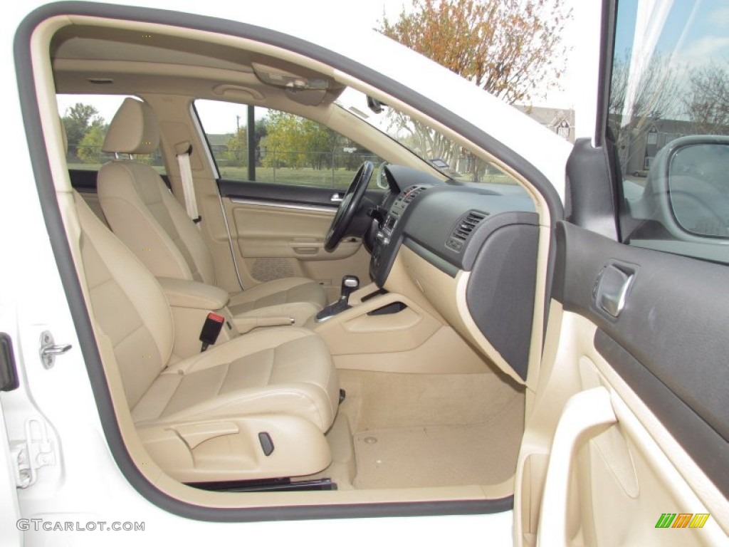 Pure Beige Interior 2009 Volkswagen Jetta TDI SportWagen Photo #57595995
