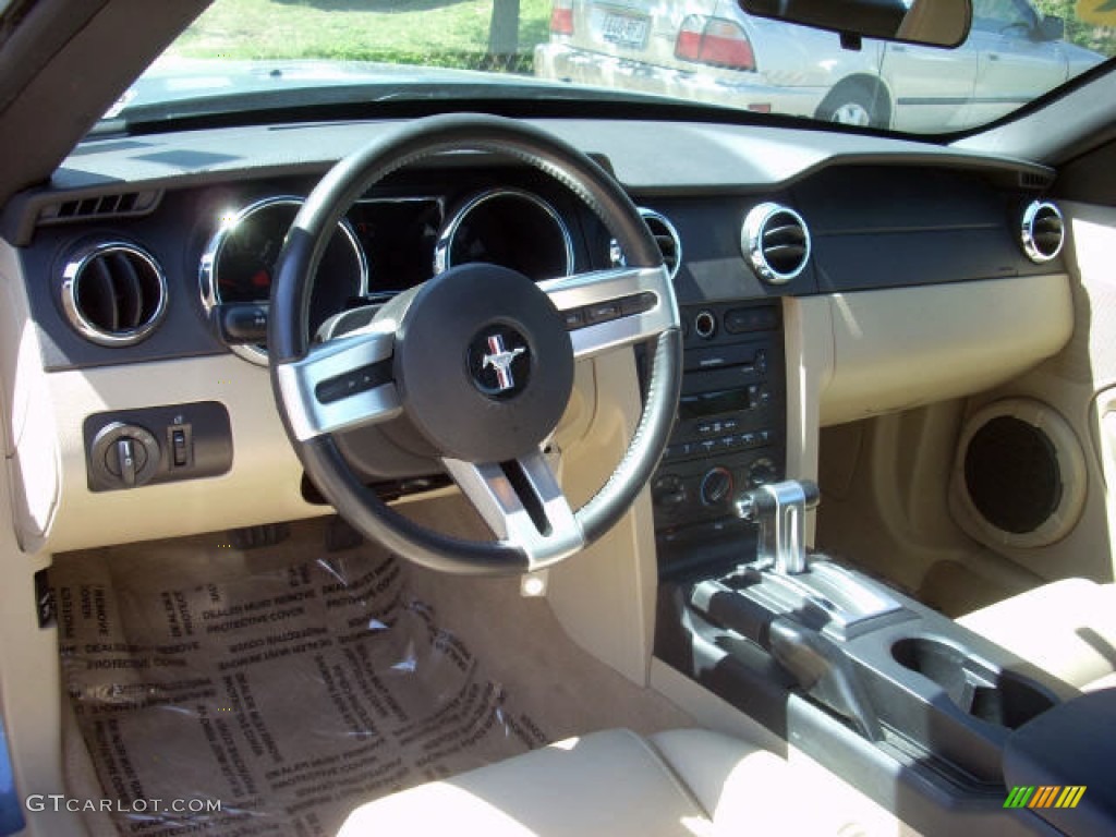 2007 Mustang V6 Deluxe Convertible - Windveil Blue Metallic / Medium Parchment photo #14