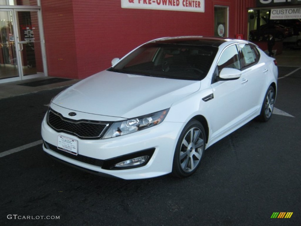 Snow White Pearl Kia Optima