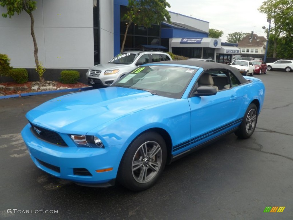 2010 Mustang V6 Premium Convertible - Grabber Blue / Saddle photo #2