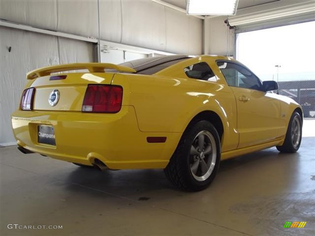 2006 Mustang GT Premium Coupe - Screaming Yellow / Black photo #4
