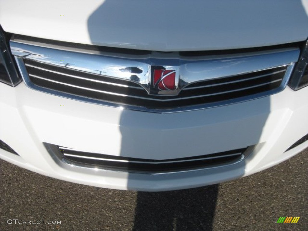 2008 Astra XE Sedan - Arctic White / Charcoal photo #14