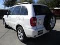 Super White - RAV4 4WD Photo No. 8