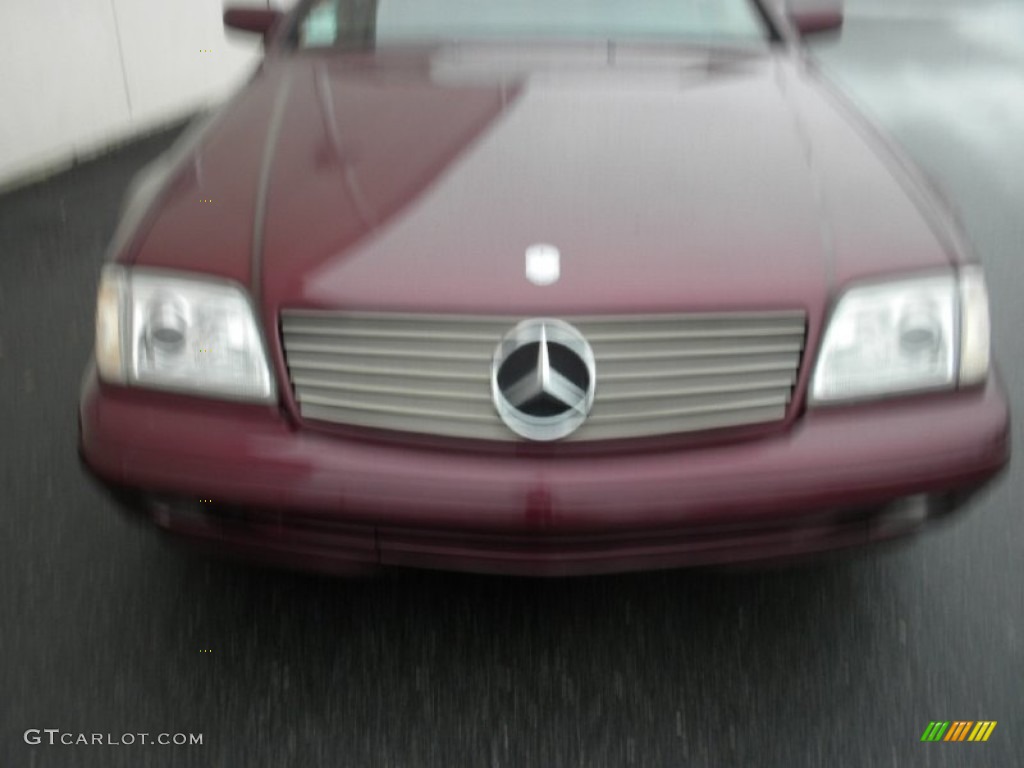 1997 SL 500 Roadster - Ruby Red Metallic / Parchment Beige photo #4