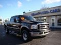 2006 Black Ford F250 Super Duty Lariat FX4 Off Road Crew Cab 4x4  photo #3