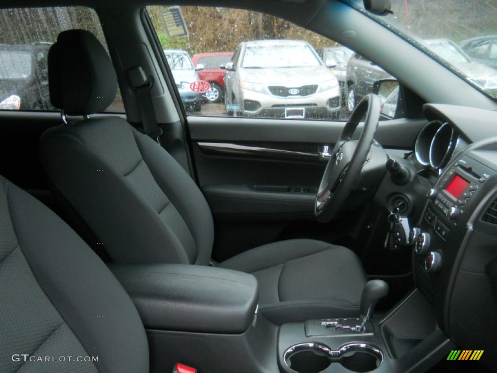 2011 Sorento LX V6 AWD - Ebony Black / Black photo #7