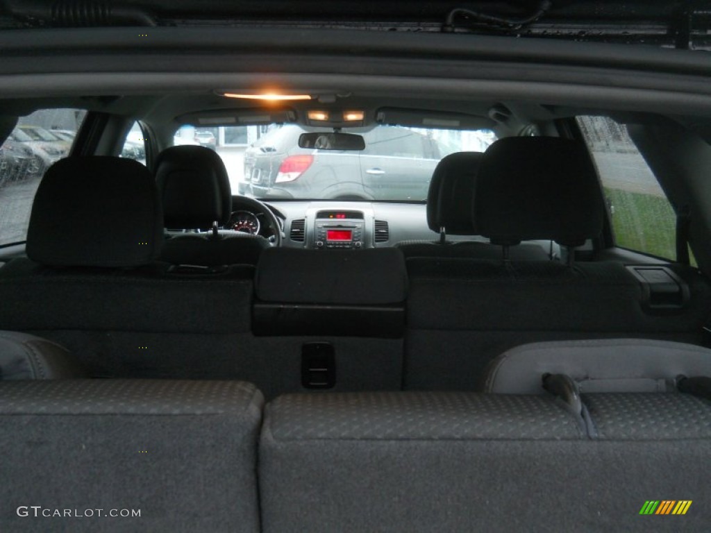 2011 Sorento LX V6 AWD - Ebony Black / Black photo #11