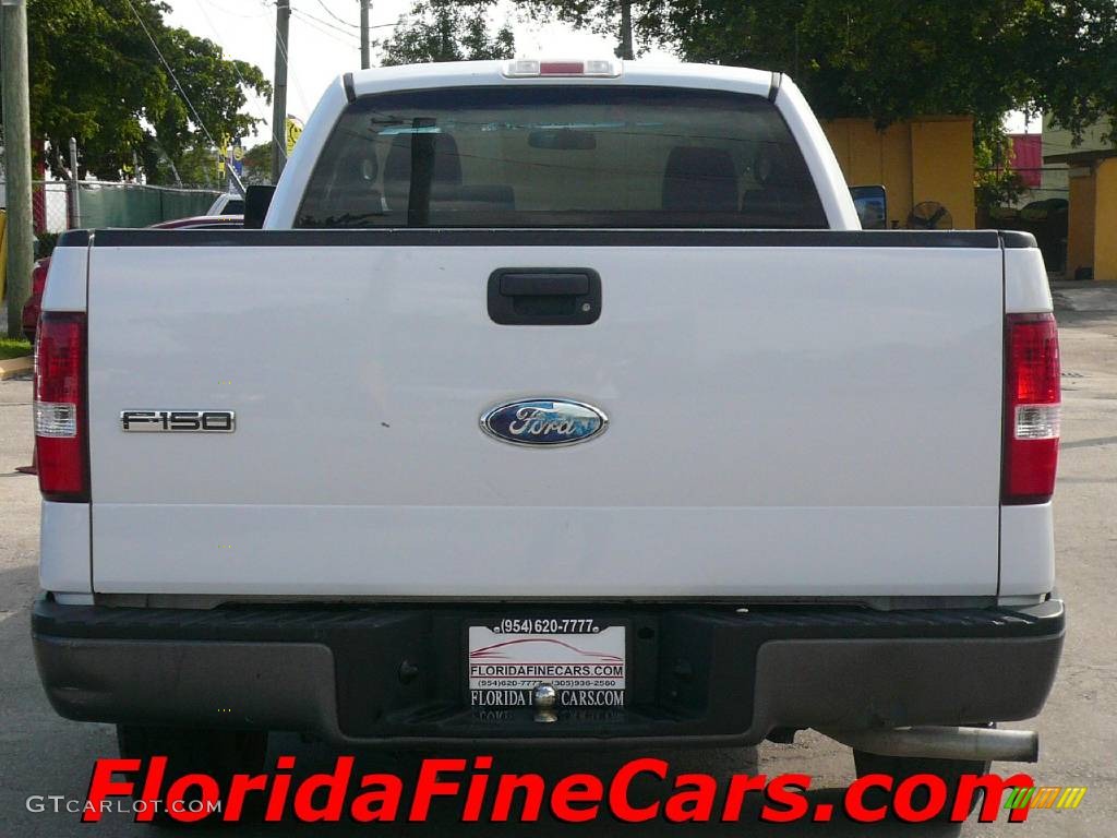 2006 F150 XL Regular Cab - Oxford White / Medium Flint photo #6