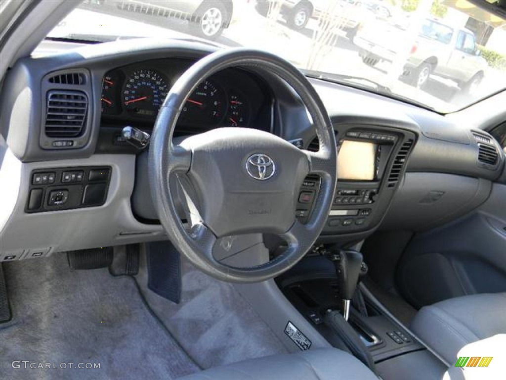 Gray Interior 2001 Toyota Land Cruiser Standard Land Cruiser Model Photo #57604631