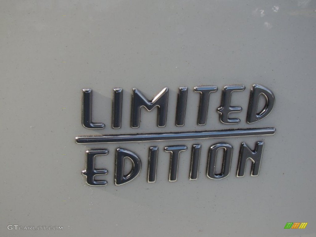 2006 Chrysler PT Cruiser Limited Marks and Logos Photo #57605205