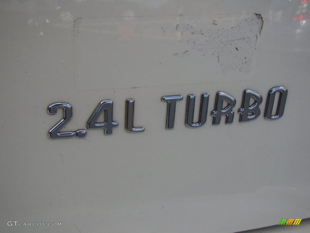 2006 Chrysler PT Cruiser Limited Marks and Logos Photos