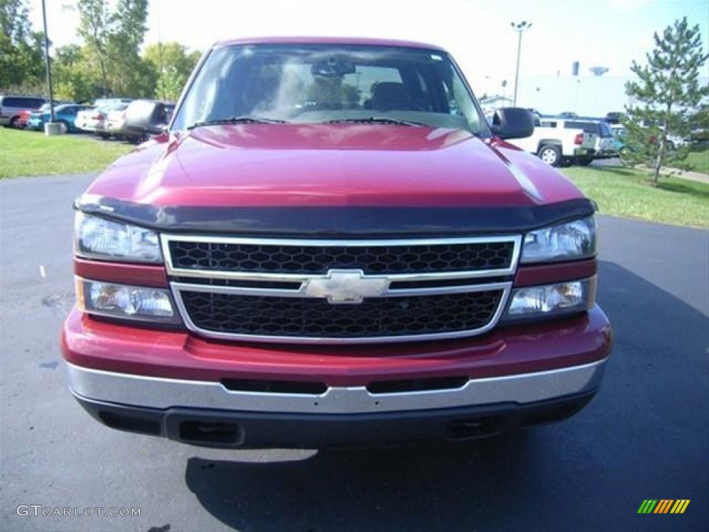 2006 Silverado 1500 LT Crew Cab - Sport Red Metallic / Dark Charcoal photo #5