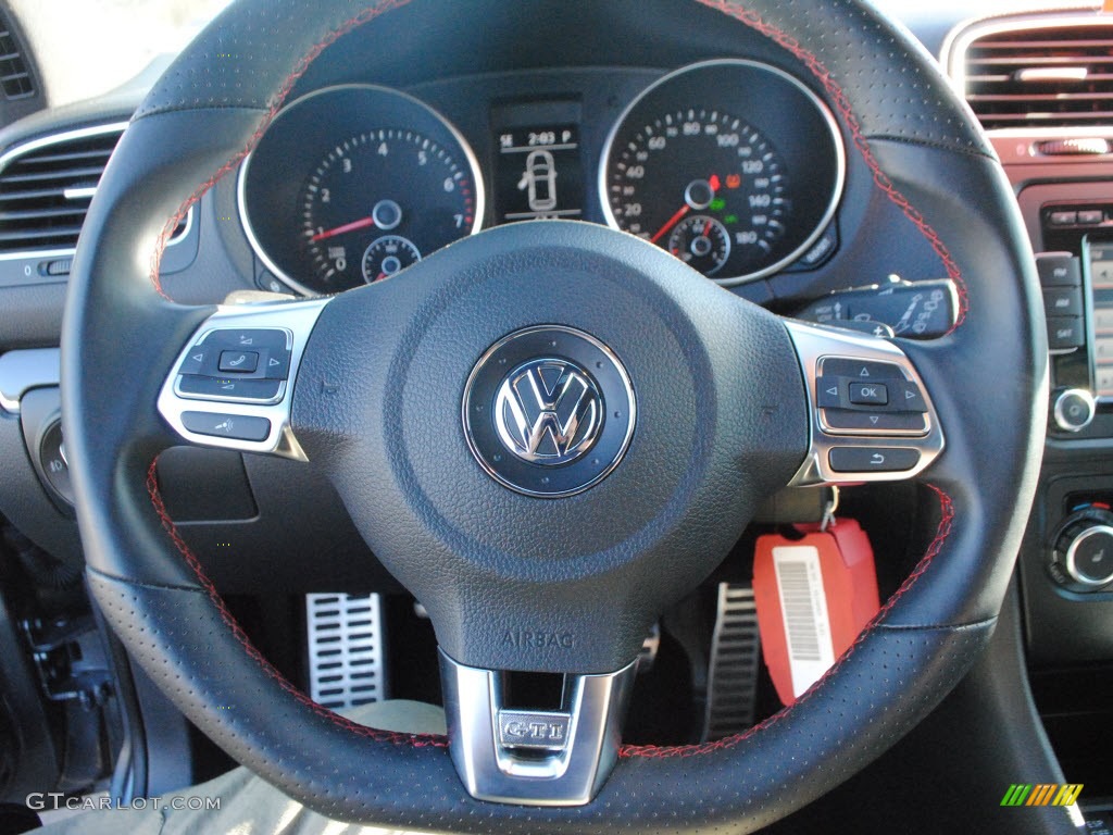 2010 Volkswagen GTI 2 Door Interlagos Plaid Cloth Steering Wheel Photo #57607884