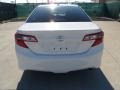 Super White - Camry SE Photo No. 4