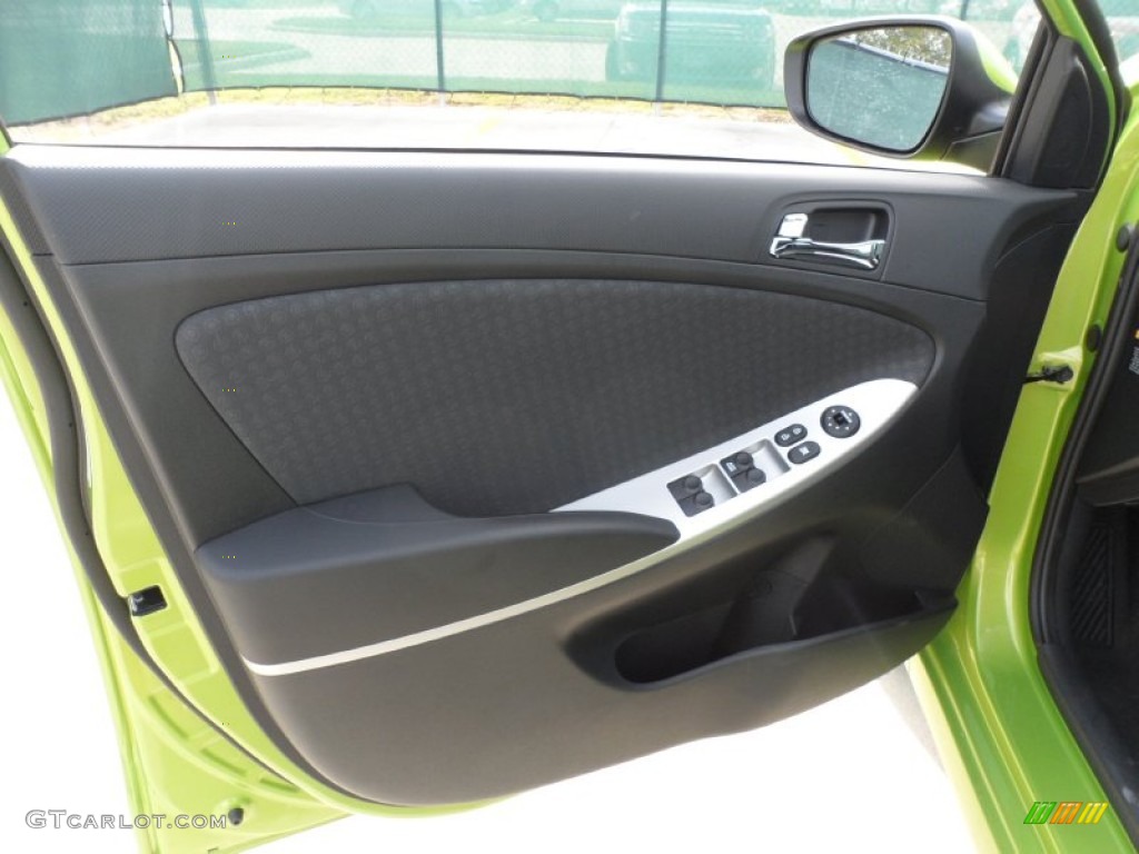 2012 Hyundai Accent SE 5 Door Black Door Panel Photo #57613264