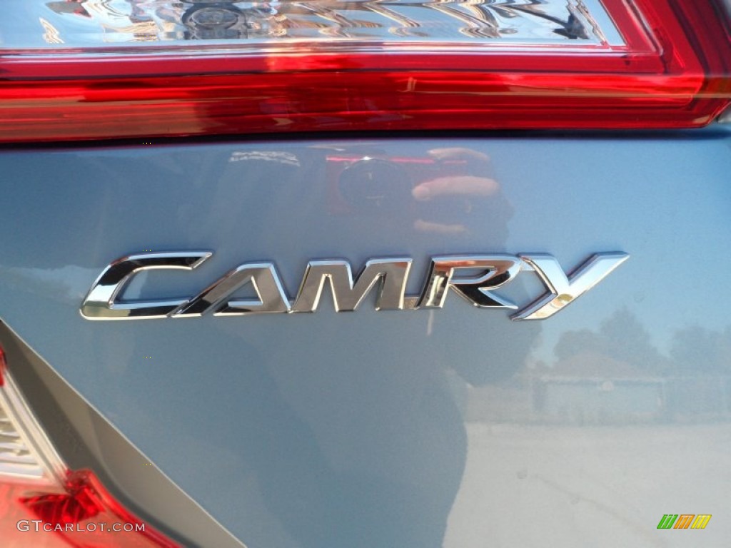 2012 Camry LE - Clearwater Blue Metallic / Ivory photo #15